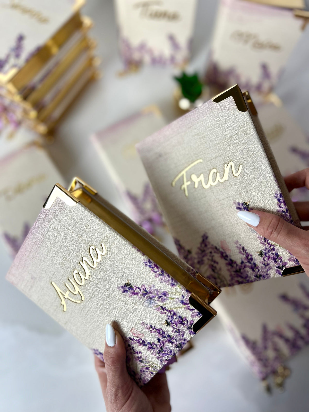 Bíblia Lavanda em Linho