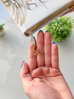 Black Bíblia Glitter Branco SANTO ESPÍRITO Dourado